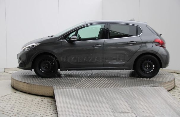 Peugeot 208 81 kW image number 5