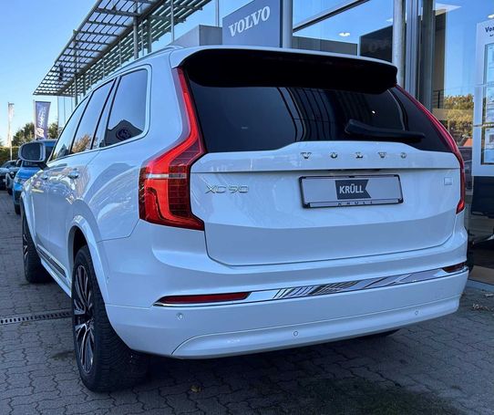 Volvo XC90 T8 Recharge AWD Plus 335 kW image number 2