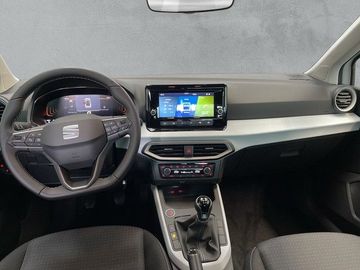 Car image 11