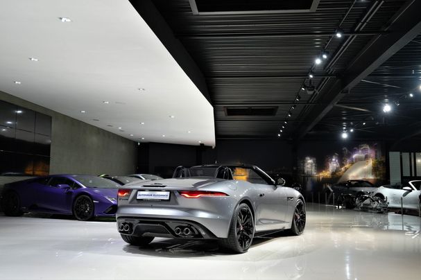 Jaguar F-Type R-Dynamic Black 331 kW image number 5