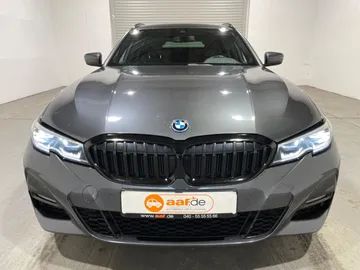 Car image 29
