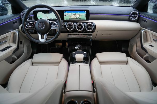 Mercedes-Benz CLA 180 100 kW image number 3