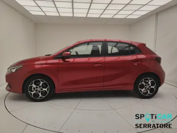 Car image 19