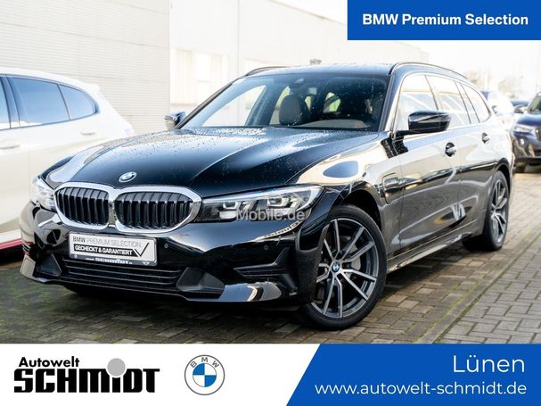 BMW 330e Touring 215 kW image number 1