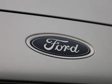 Car image 38