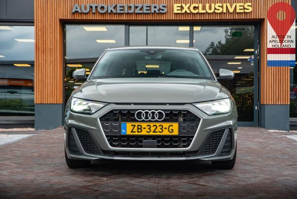 Audi A1 30 TFSI S-line Sportback 85 kW image number 2