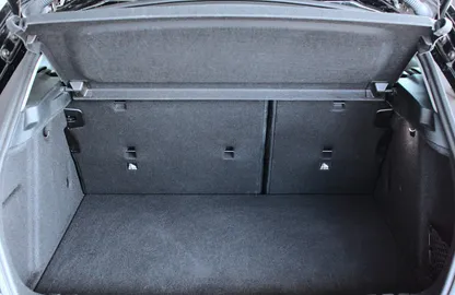 Car image 24