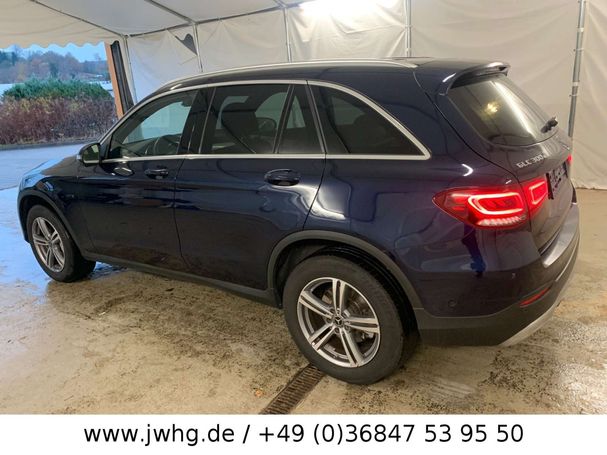 Mercedes-Benz GLC 300 e 235 kW image number 9