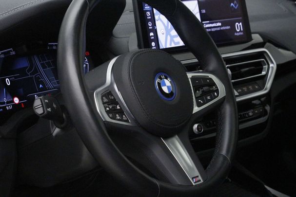 BMW iX3 M Sport 210 kW image number 32