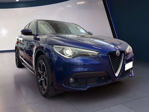 Alfa Romeo Stelvio 2.2 Q4 140 kW image number 2