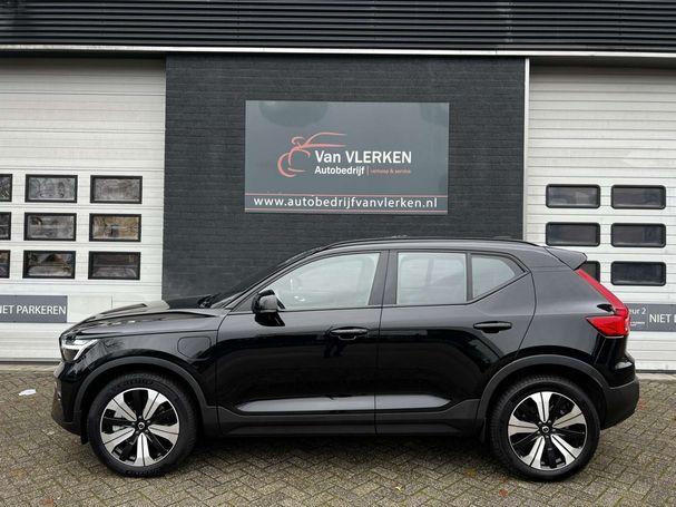 Volvo XC40 Recharge T4 Ultimate Dark 155 kW image number 3