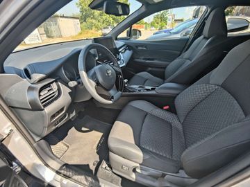 Car image 15