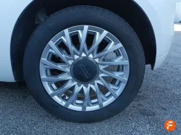 Car image 31