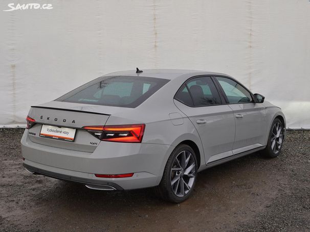 Skoda Superb 2.0 TDI SportLine 4x4 147 kW image number 3