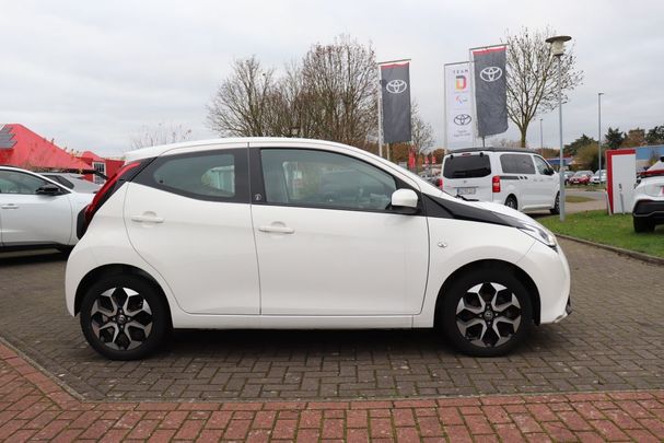 Toyota Aygo 53 kW image number 3