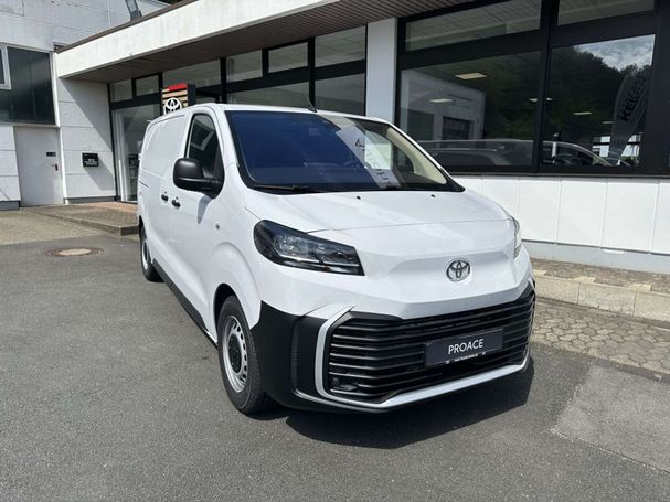 Toyota Proace L1 1.5 D-4D Meister 88 kW image number 2