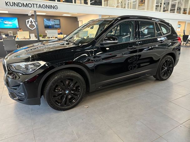 BMW X1 25e xDrive 163 kW image number 2