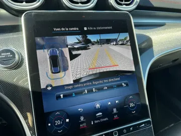 Car image 30
