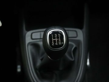 Car image 36