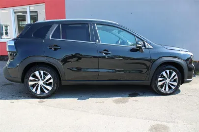 Car image 14