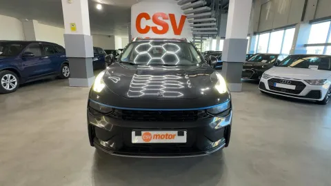 Car image 3