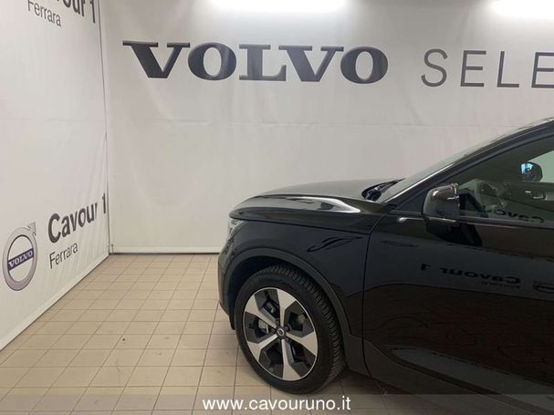 Volvo XC40 B3 Core 120 kW image number 10