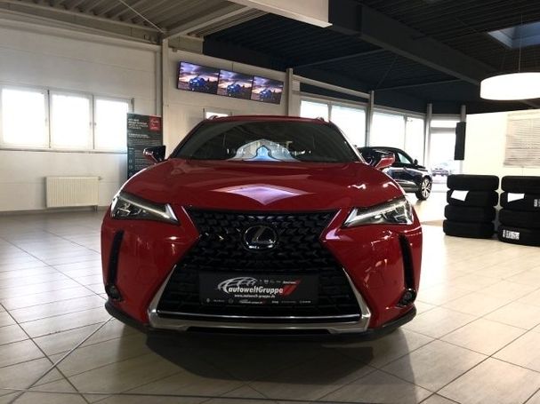 Lexus UX 250h 135 kW image number 15