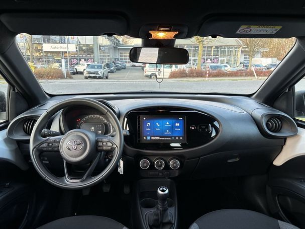 Toyota Aygo X 1.0 VVT-i 53 kW image number 12