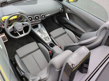 Car image 28