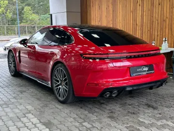 Car image 35