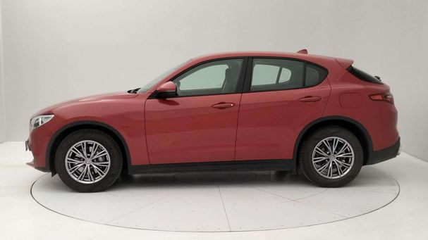 Alfa Romeo Stelvio 2.2 140 kW image number 5