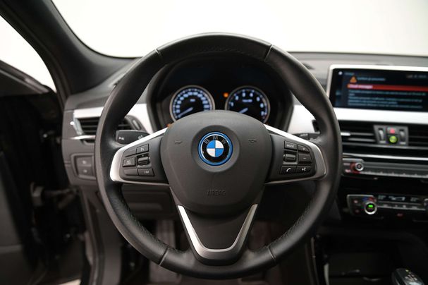 BMW X2 xDrive25e Advantage 162 kW image number 16