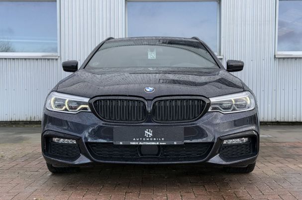 BMW 530d Touring 195 kW image number 2