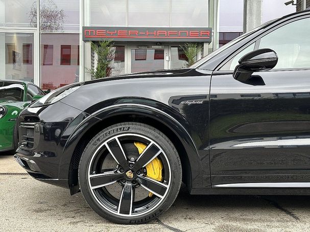 Porsche Cayenne Turbo S E-Hybrid 500 kW image number 8