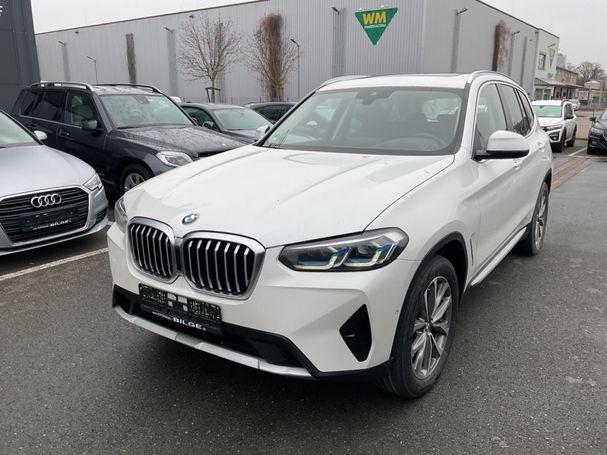 BMW X3 xDrive 210 kW image number 1