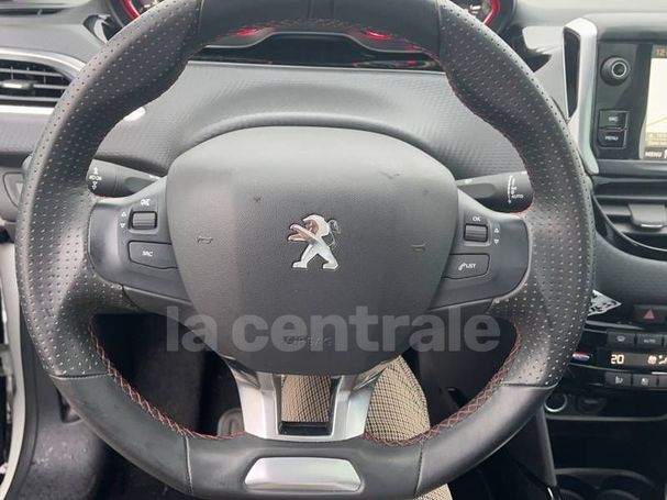 Peugeot 2008 PureTech 110 EAT6 81 kW image number 21