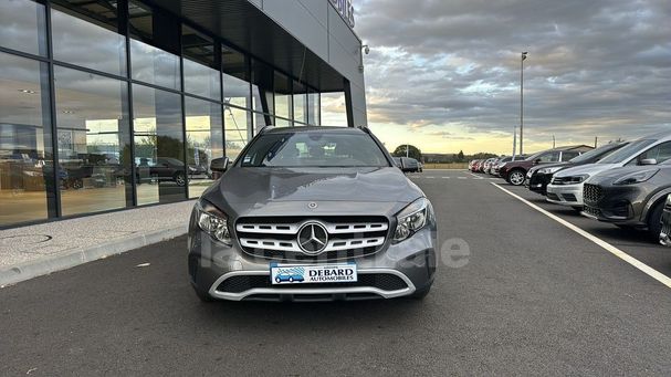 Mercedes-Benz GLA 180 d 7G-DCT 80 kW image number 3