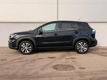 Car image 4