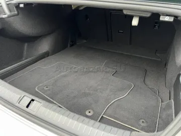 Car image 47