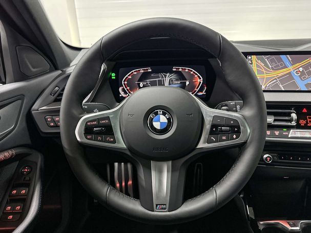 BMW 118i 100 kW image number 14