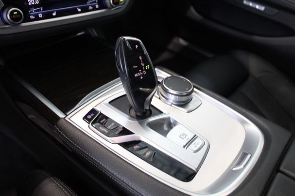 BMW 730d 195 kW image number 22