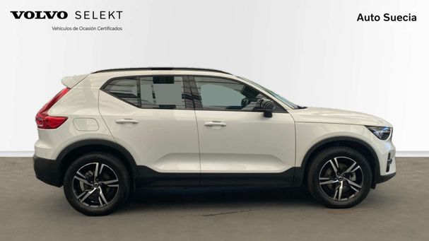 Volvo XC40 B3 Plus Dark 120 kW image number 5