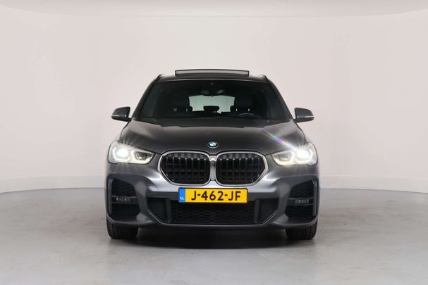 BMW X1 sDrive18i 104 kW image number 3