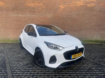 Car image 2