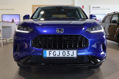 Car image 3