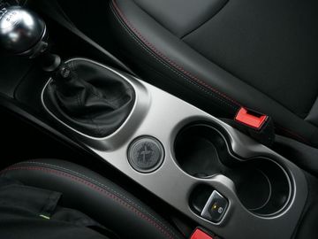 Car image 13