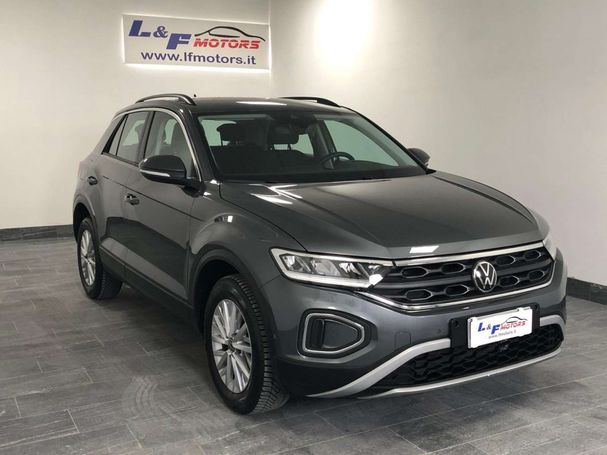 Volkswagen T-Roc 2.0 TDI Life 85 kW image number 2