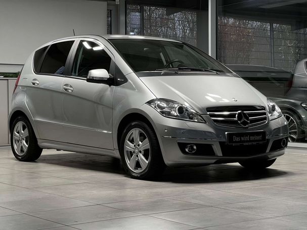 Mercedes-Benz A 180 85 kW image number 4