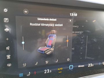 Car image 36