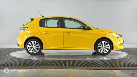 Car image 3